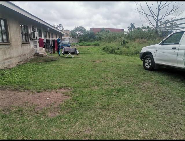 12 BEDROOM CLUSTER FOR SALE IN CLAIRWOOD